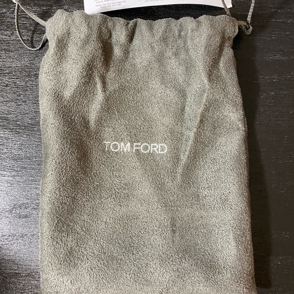 Tom Ford White Mask - Picture 5 of 5